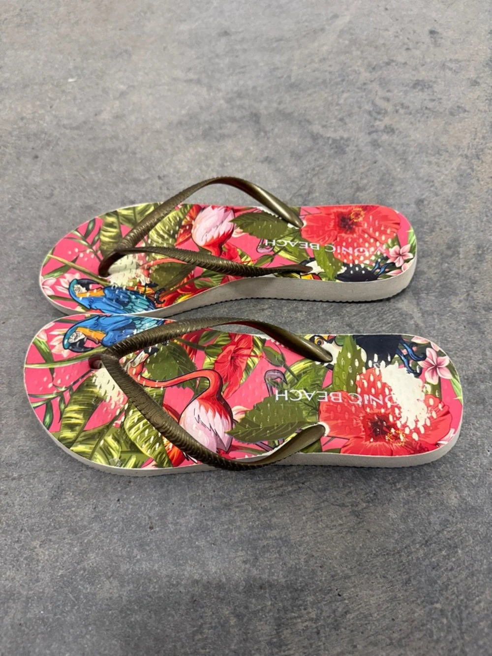 Vionic Tropical Pink Floral Flip Flops with Olive Straps - Picture 2 of 5